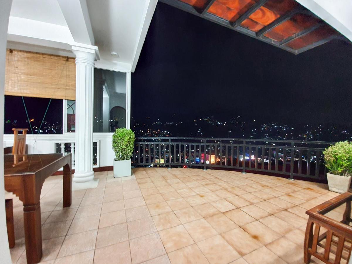 The Skydeck Kandy Dış mekan fotoğraf