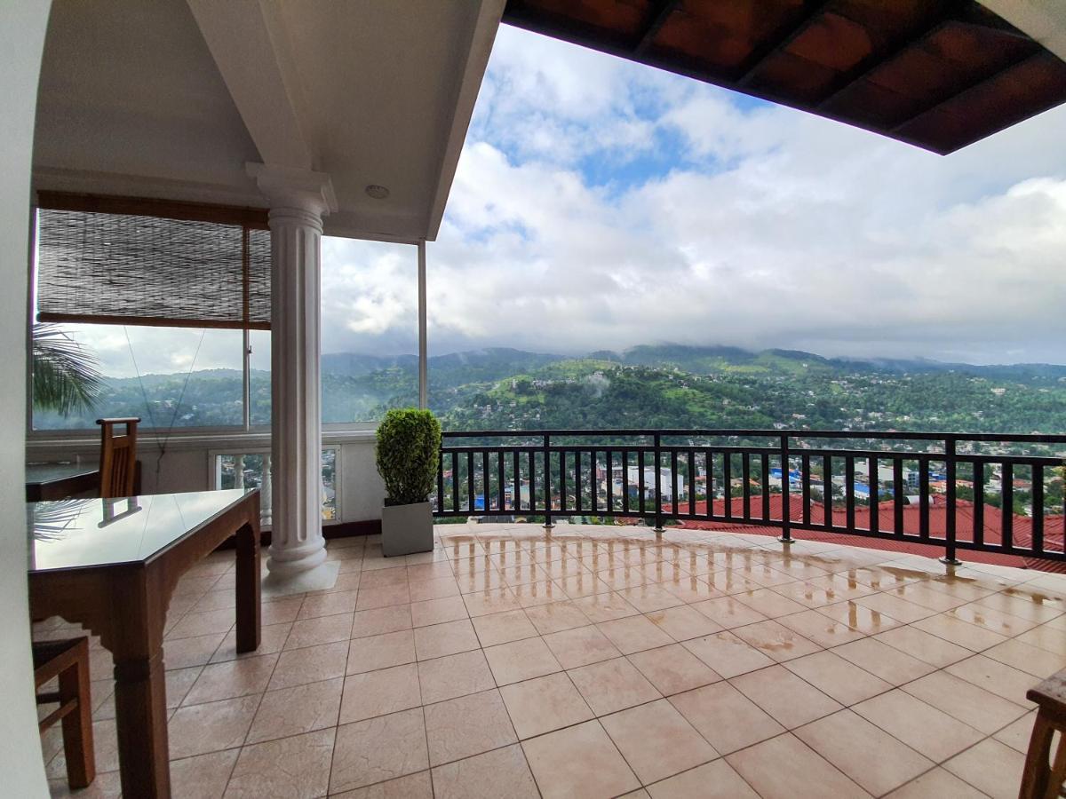 The Skydeck Kandy Dış mekan fotoğraf