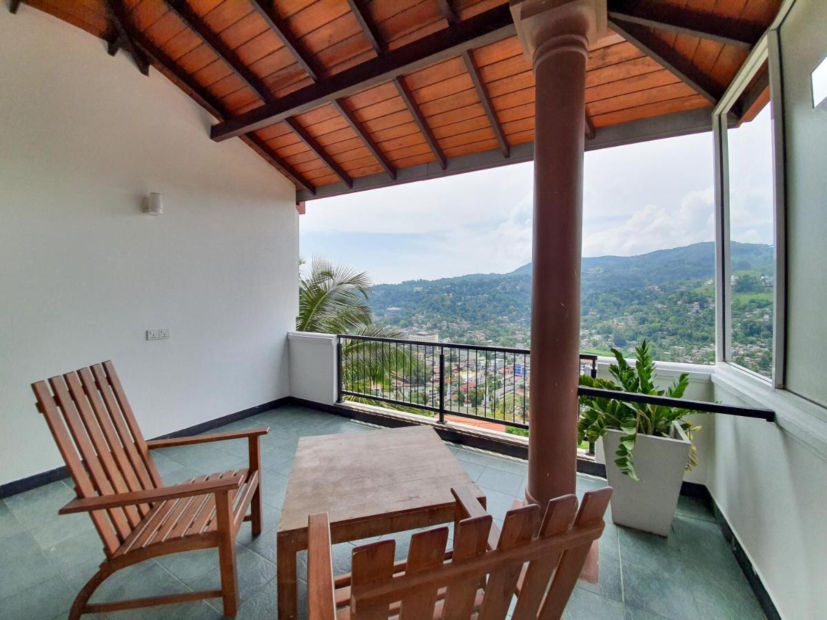 The Skydeck Kandy Dış mekan fotoğraf